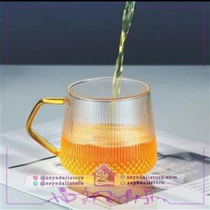لیوان پیرکس مدل دو طرح شیاردار دسته زرد شعله مستقیم چین