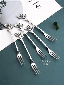 چنگال برگی نقره ای