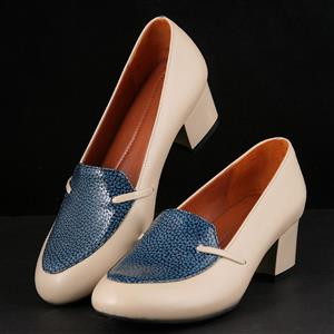 کفش پاشنه دار زنانه چرم مدل کلارا کد 601-SHT