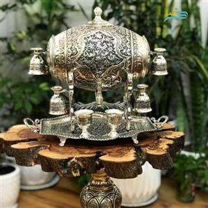 بشکه شربتخوری سیاه قلم شکل گیلاسی آبکاری نقره با روکش کوره ای و ضخامت ورق، پرنقش