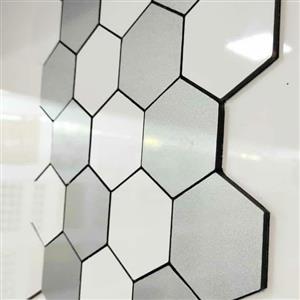 تایل بین کابینتی پشت چسب دار مدل T4 (دیوار پوش آلومینیومی)