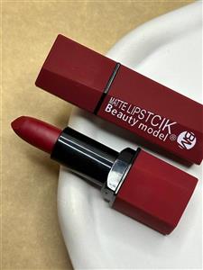 رژ جامد مات Beauty model