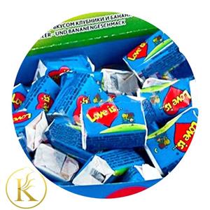 آدامس بادکنکی لاویز آبی love is