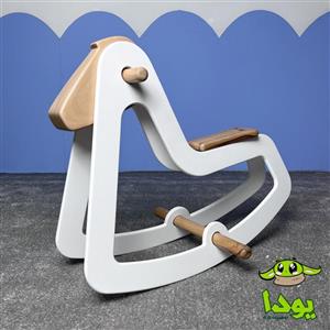 راکر چوبی اسب سفید برند کاما cama