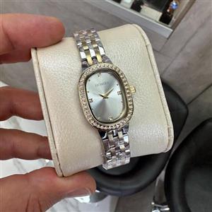 ساعت زنانه هومیس بیضی دورنگ طلایی صفحه نقره ای HM23391s01-3