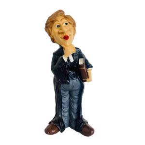 مجسمه طرح خانم وکیل متفکر