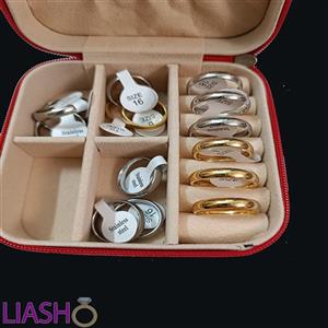 انگشتر حلقه نقره ای