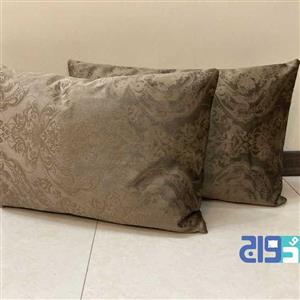 یک جفت روبالشتی یا روپشتی مخمل آنجل گل برجسته\nرنگ طوسی روشن یا نقره‌ای ، دو رو (هر دو رو از