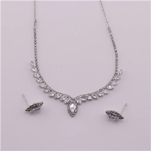 نیم ست جواهری نگین دار