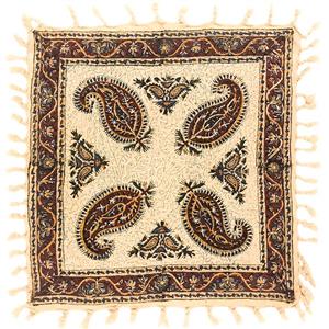 قلمکاری  رومیزی قلمکار ممتاز اصفهان طرح ترنج سایز 40*40 سانتی متر -