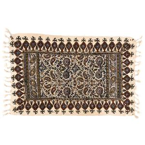 قلمکاری  رومیزی قلمکار ممتاز اصفهان طرح ترنج سایز 30*50 سانتی متر -