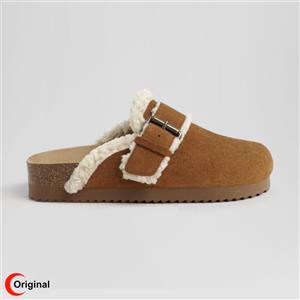 صندل اورجینال زنانه برشکا Bershka Faux Wool With Leather Buckle 