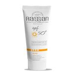 کرم ضد آفتاب بی رنگ فاقد چربی راسن SPF50 