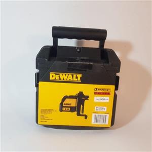 خط تراز اتوماتیک افقی-عمودی دیوالت مدل DW088K Dewalt DW088K Way Self-Levelling Line Laser Horizontal And Vertical Laser Level