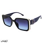 عینک آفتابی دیور با فریم مشکی رنگ، مربعی شکل، دسته آبی رنگ و لنز دودی سایه روشن مدل M9068