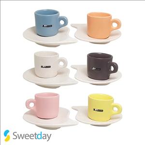 قهوه خوری رنگی مدل لاو