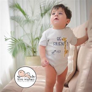 بادی آستین کوتاه نوزادی مدل زرافه رنگ زرشکی