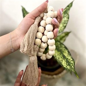 دکوری مدل ریسه مهره چوبی