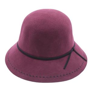 کلاه دخترانه کلاسیک لبه دار زرشکی نمدی کلوش باند دار لبه کوک کد 2815229