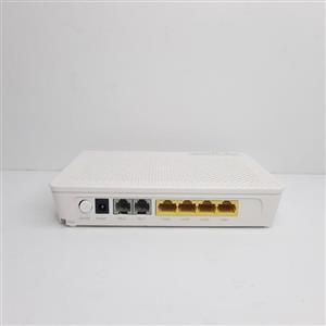 مودم فیبر نوری هواوی مدل HG8240H5 (استوک)