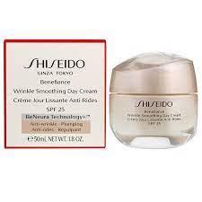 کرم روز مرطوب کننده و ضد چروک شیسیدو مدل بنفیانس رینکل اسموتینگ Shiseido Benefiance Wrinkle Smoothing Day Cream SPF25 