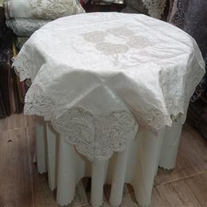 رومیزی مربع مخمل دانتل جدید مدل کاج مخصوص میز خاطره و مبل