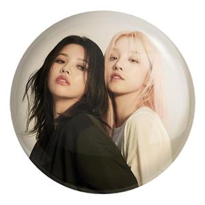 پیکسل خندالو طرح سویون گروه جی آیدل GIdle کد 19572 مدل بزرگ