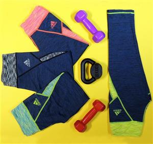 لگ سه ربع ورزشی آدیداس Adidas three-quadrant leg