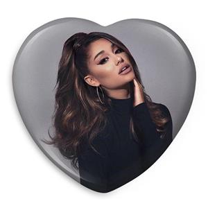 پیکسل خندالو طرح آریانا گرانده Ariana Grande مدل قلبی کد 19069