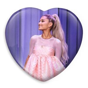 پیکسل خندالو طرح آریانا گرانده Ariana Grande مدل قلبی کد 19064