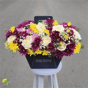 باکس گل مصنوعی مدل کیف گل رز کد 16