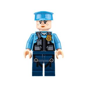 ساختنی برانت طرح شخصیت پلیس زن