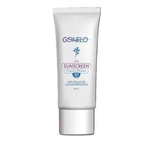 کرم ضد آفتاب بدون رنگ گونلو spf50  مدل فیوژن واتر مناسب برای انواع پوست حجم 40 میلی‌لیتر