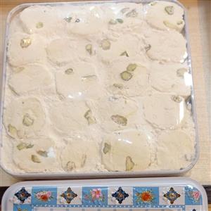 گز آردی پسته ای مخصوص ماه عسل - 250 گرم