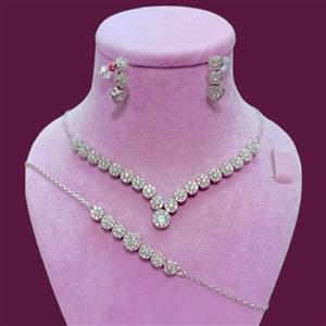 نیم ست نقره زنانه مدل فلاور ساچ -