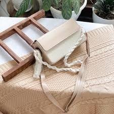 کیف رودوشی زنانه مدل کنفی