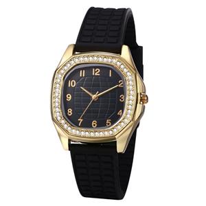 ساعت مچی عقربه ای مدل کلاسیک دور نگین بند پیو ضد آلرژی کد 1