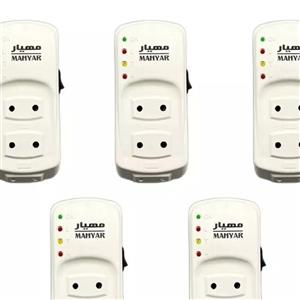 محافظ ولتاژ مهیار مدل B3 سه خانه دیواری بسته 2 عددی