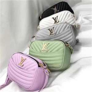 کیف دوشی زنانه مدل lv