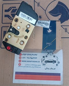 قفل درب عقب راست برقی رانا ایساکو