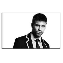 تابلو شاسی بکلیت طرح بازیکن فوتبال جرارد پیکه تیم ملی اسپانیا مدل SH-S6518