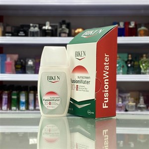 کرم ضد آفتاب بدون رنگ بیکن SPF30 مدل فیوژن واتر ‌مناسب انواع پوست‌ حجم 50 میلی‌لیتر