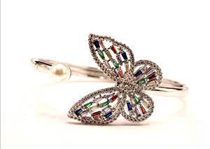 دستبند زنانه مدل پروانه