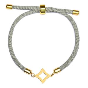 دستبند طلا 18 عیار دخترانه وی وی گلد گالری مدل مربع کد GRS2199