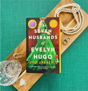 کتاب the seven husbands of evelyn hugo رمان انگلیسی هفت همسر اویلین هوگو اثر taylor jenkins reid 