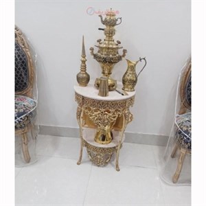 میز خاطره 2 طبقه تاج دار، پر کار در عرض 50 از جنس آلیاژ آلومنیوم آبکاری برنز