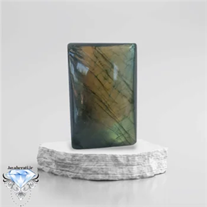 نگین لابرادوریت معدنی زیباو خیره کننده L25