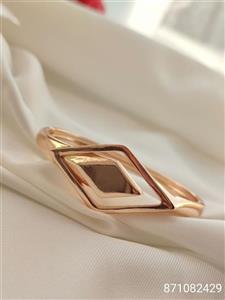 تکپوش زنانه مارک دریم طلایی رنگ ثابت ضد حساسیت کد 1215887