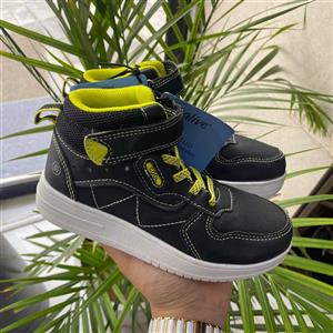 نیم بوت بچه گانه چراغدار  کد S1363