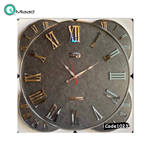 ساعت دیواری تسو مدل 1023، ساعت دیواری با متریال تمام فلز و صفحه چرمی، دارای اعداد با فونت رومی و برجسته روی صفحه ساعت، سایز 70، ترکیب رنگ مشکی نقره ای